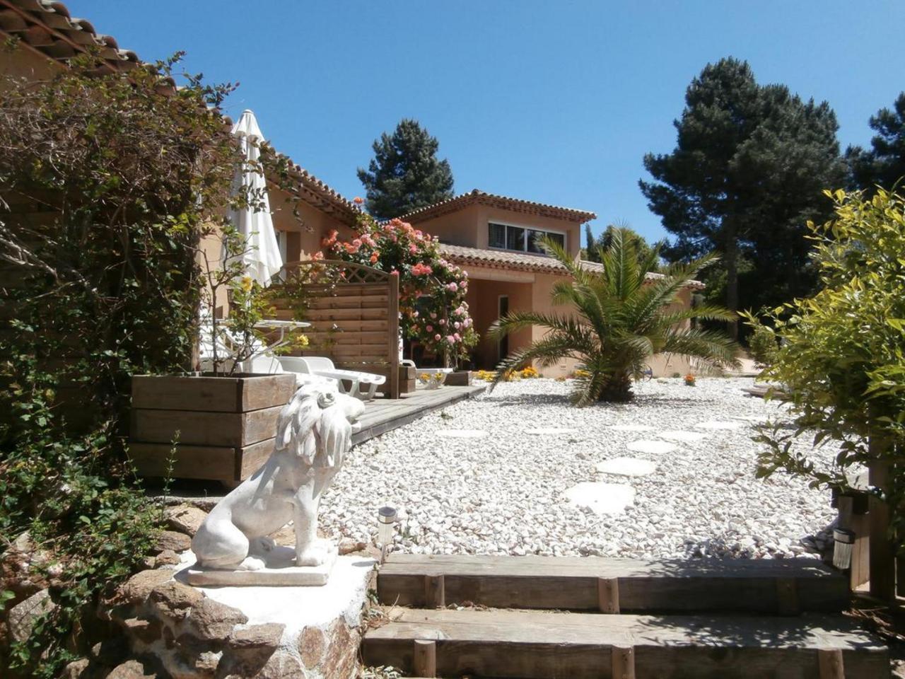 La Moucheliere Chambre D Hotes La Garde-Freinet Exterior foto